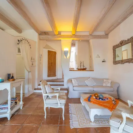 Villa Domo Mea - By Searly Porto Cervo